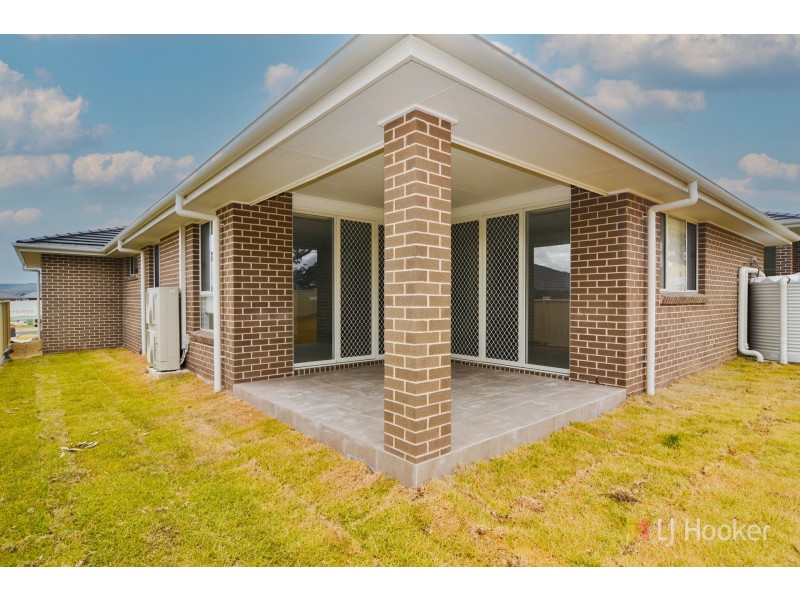31 Henning Crescent, Wallerawang NSW 2845