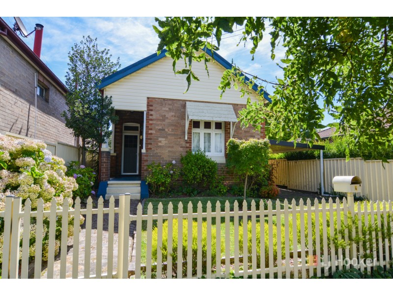 4 Academy Street, Lithgow NSW 2790