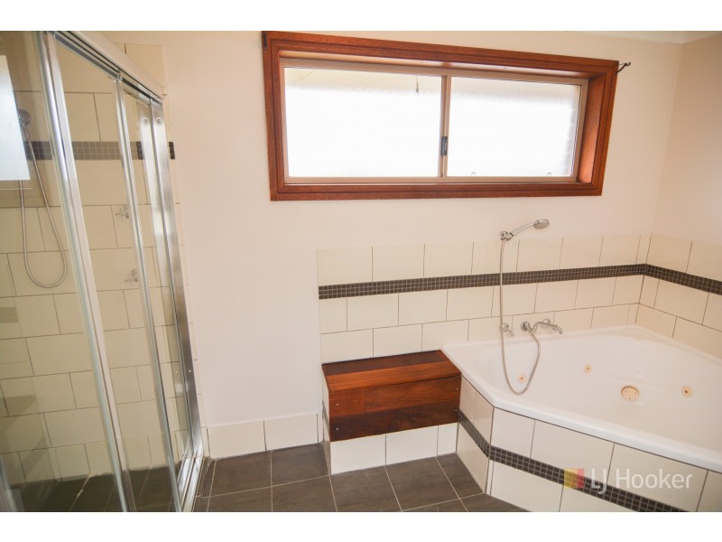 2 Lambert Place, Wallerawang NSW 2845