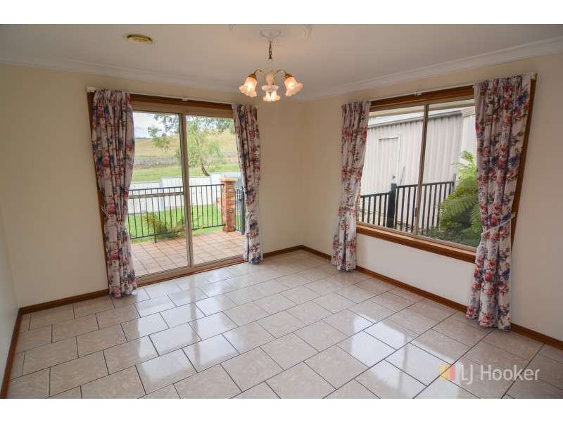 2 Lambert Place, Wallerawang NSW 2845