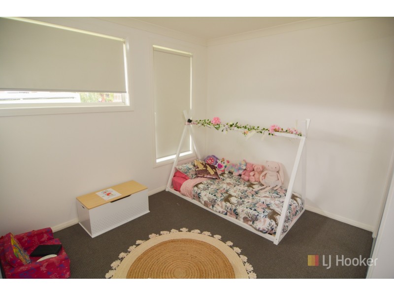 33 Henning Crescent, Wallerawang NSW 2845