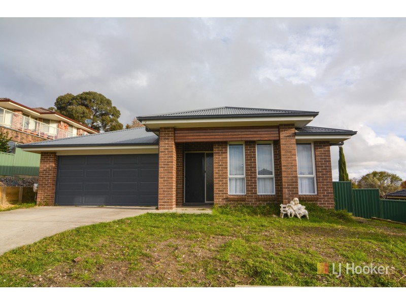 3 Acacia Close, Lithgow NSW 2790