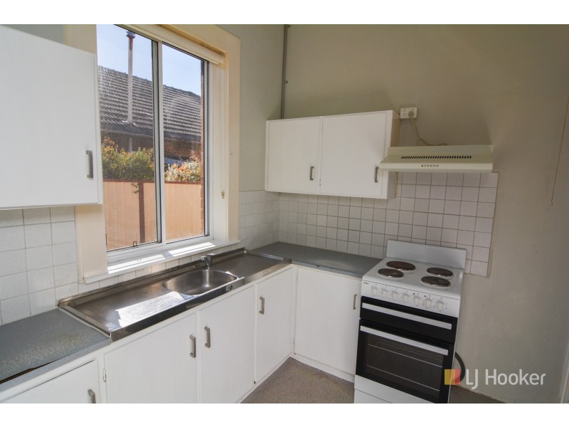 3 Martini Parade, Lithgow NSW 2790