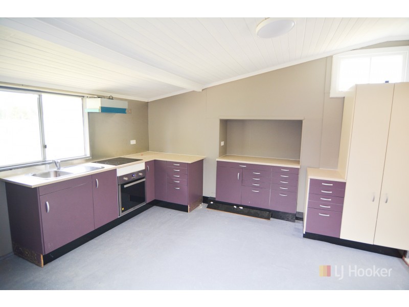 11 Ivatt Street, Lithgow NSW 2790