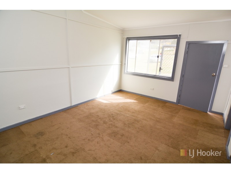11 Ivatt Street, Lithgow NSW 2790