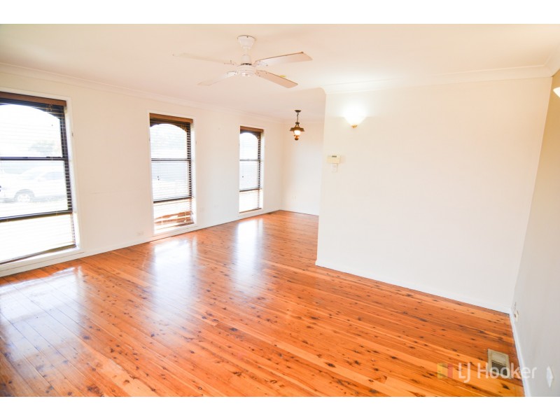 10 Pindari Place, Wallerawang NSW 2845