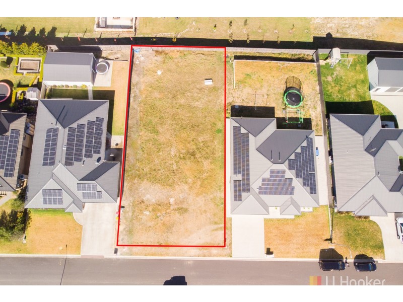 26 Surveyors Way, Lithgow NSW 2790