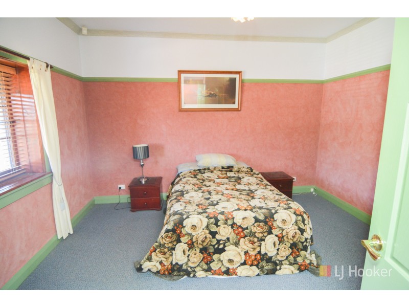 28 Hassans Walls Road, Lithgow NSW 2790