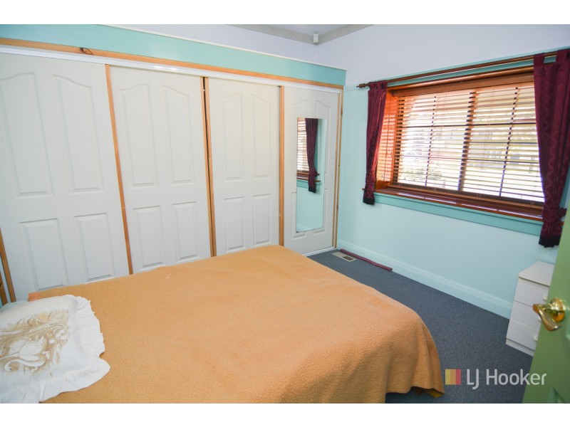 28 Hassans Walls Road, Lithgow NSW 2790