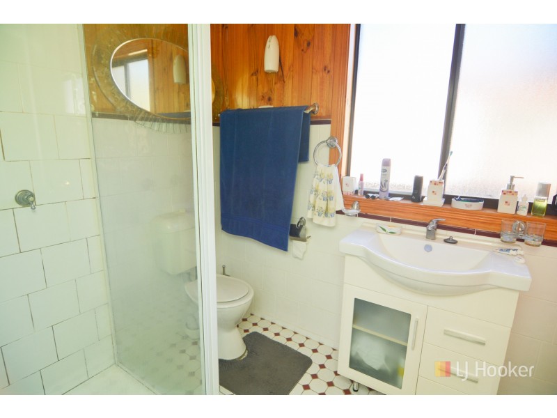 28 Hassans Walls Road, Lithgow NSW 2790