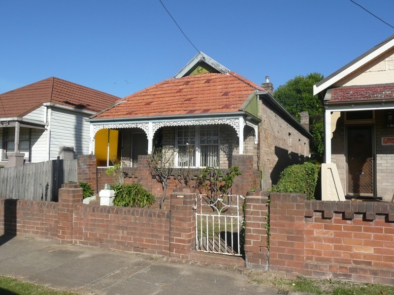 80 Laurence Street, Lithgow NSW 2790