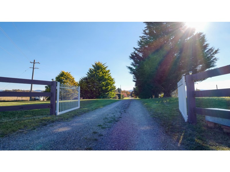 770 Jenolan Caves Road, Hampton NSW 2790