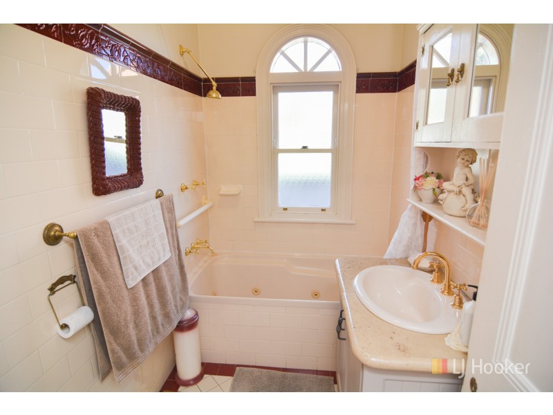 165 Hassans Walls Road, Lithgow NSW 2790