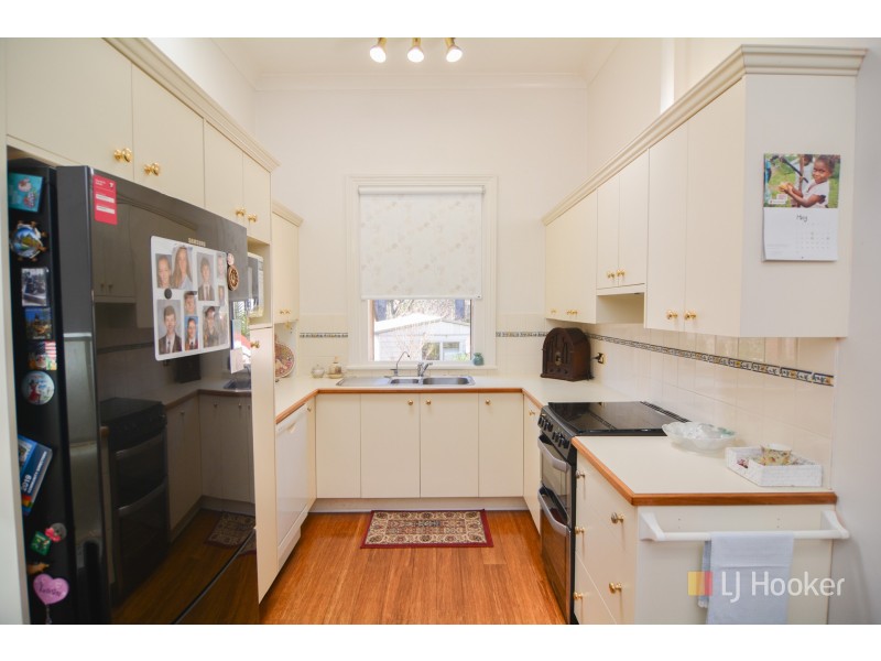 165 Hassans Walls Road, Lithgow NSW 2790