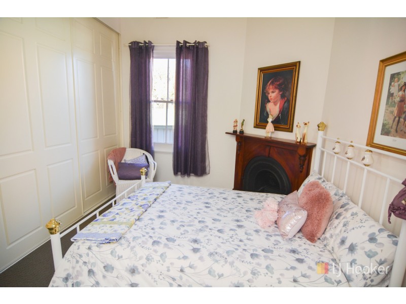 165 Hassans Walls Road, Lithgow NSW 2790