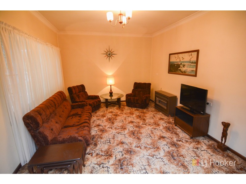 11 Atkinson Street, Lithgow NSW 2790