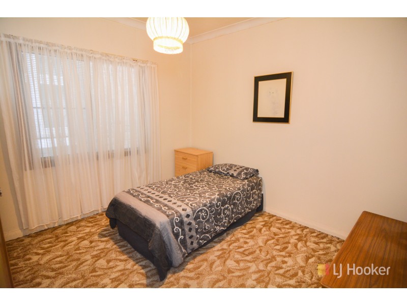 11 Atkinson Street, Lithgow NSW 2790