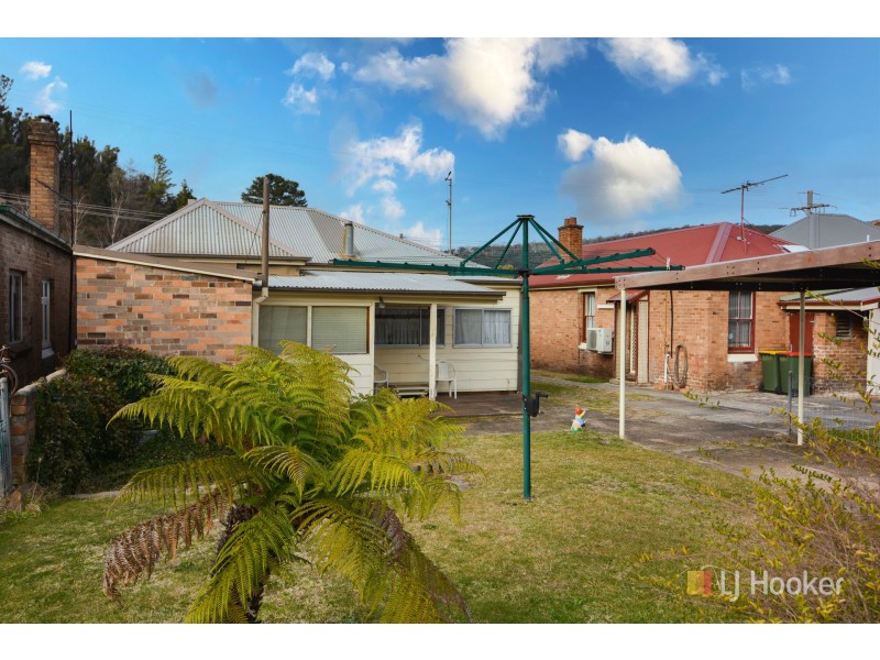 11 Atkinson Street, Lithgow NSW 2790