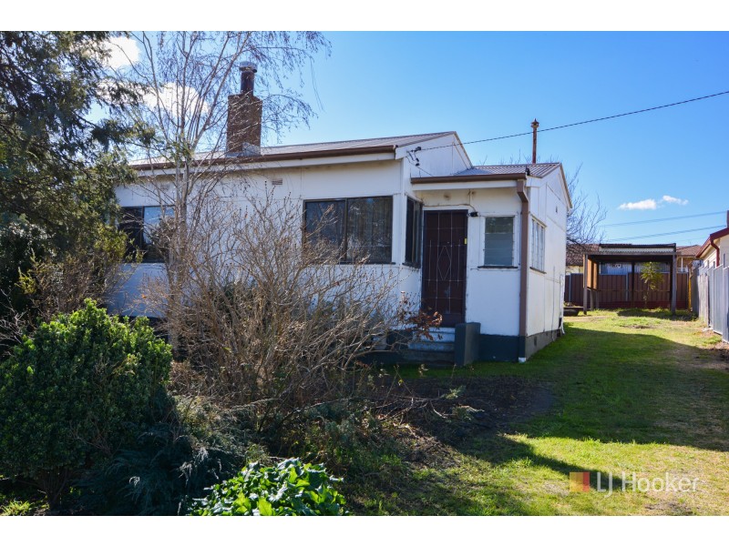 7 Inner Crescent, Lithgow NSW 2790