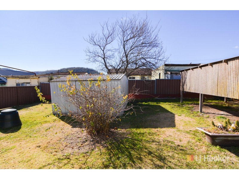7 Inner Crescent, Lithgow NSW 2790