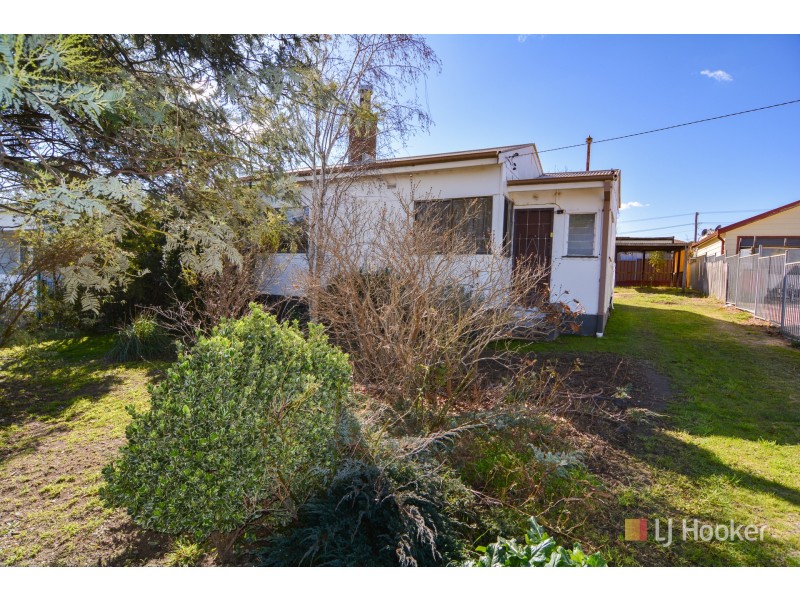 7 Inner Crescent, Lithgow NSW 2790