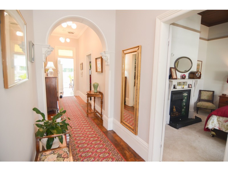 70 Academy Street, Lithgow NSW 2790