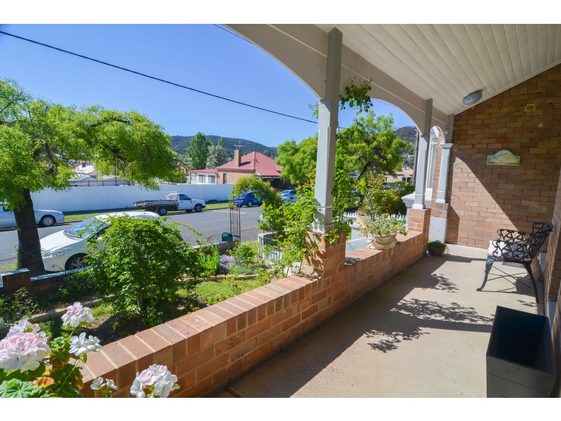 70 Academy Street, Lithgow NSW 2790