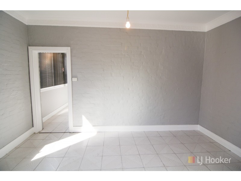 36 Cook Street, Lithgow NSW 2790