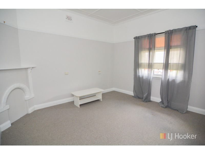 4 Academy Street, Lithgow NSW 2790