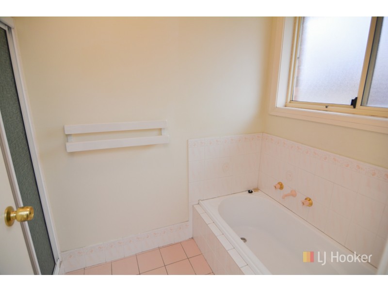 2 Ivatt Street, Lithgow NSW 2790