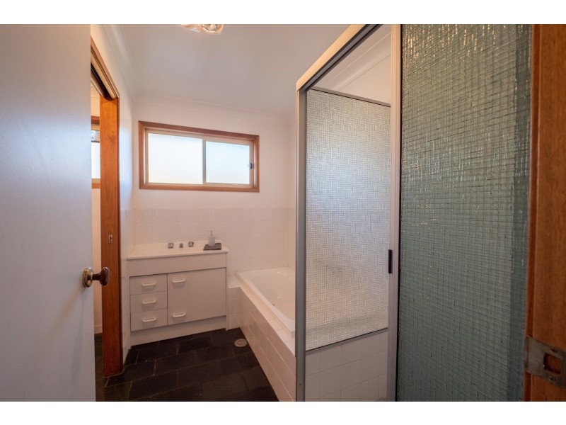 11C Sandalls Drive, Rydal NSW 2790