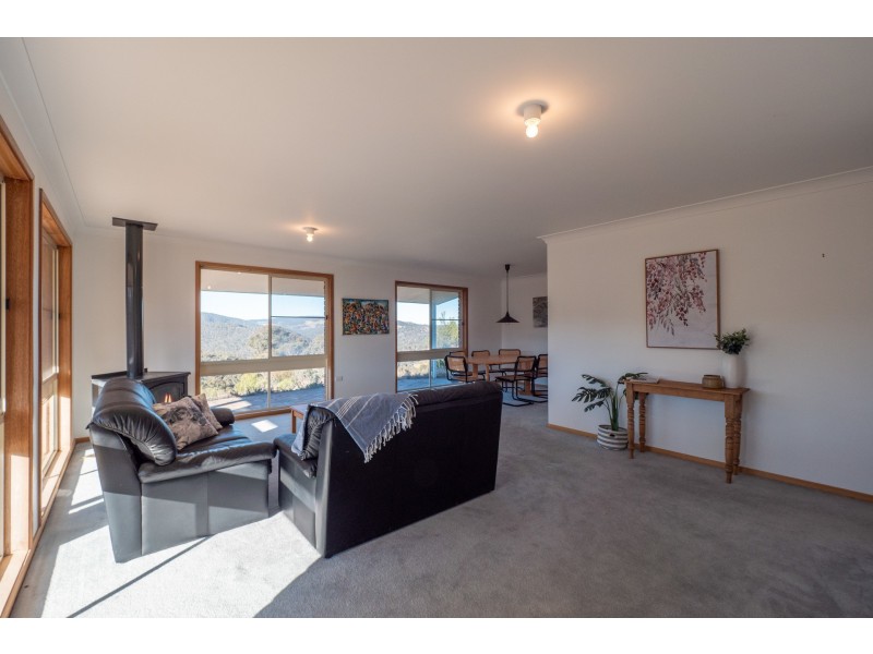 11C Sandalls Drive, Rydal NSW 2790