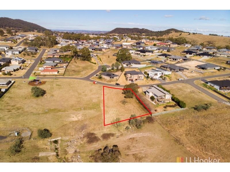 9 (Lot 219 Thornton Avenue, Lithgow NSW 2790