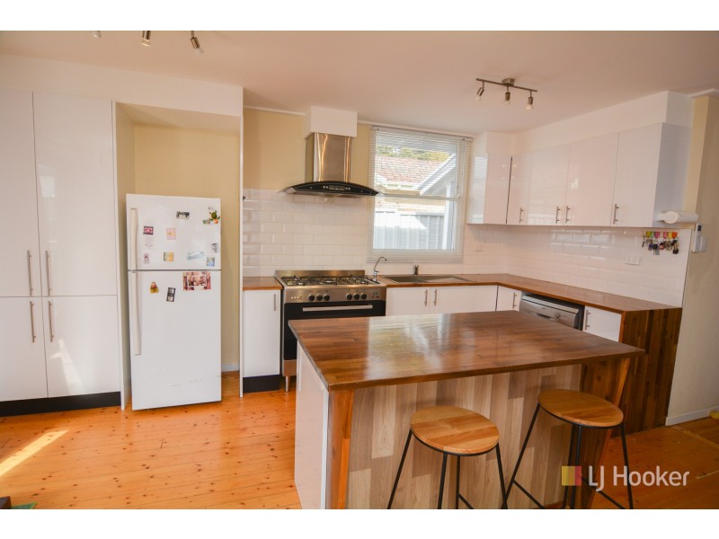 2 Finlay Avenue, Lithgow NSW 2790