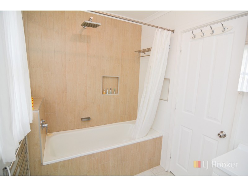 2 Finlay Avenue, Lithgow NSW 2790