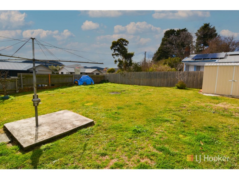 2 Finlay Avenue, Lithgow NSW 2790