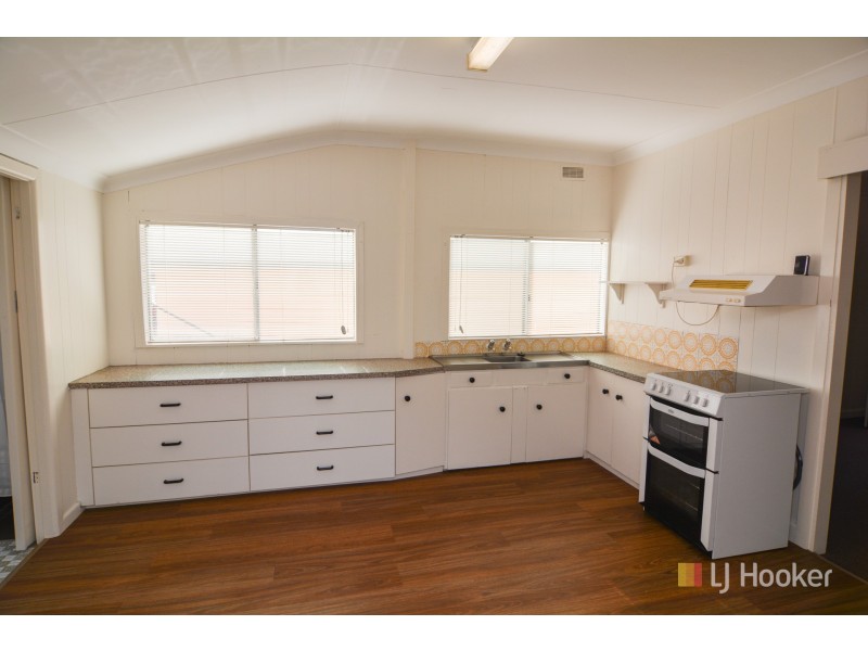 32 Inner Crescent, Lithgow NSW 2790