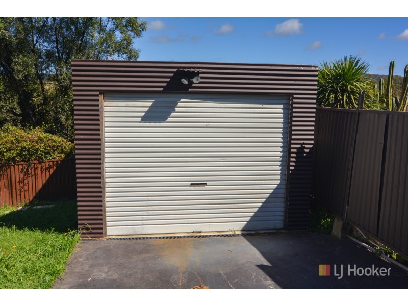 120 Landa Street, Lithgow NSW 2790
