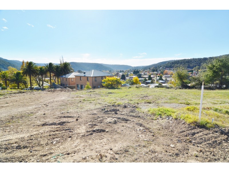 6 (Lot 7) Cura Close, Lithgow NSW 2790