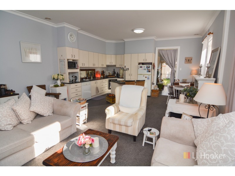 36 Laurence Street, Lithgow NSW 2790