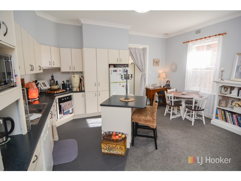 36 Laurence Street, Lithgow NSW 2790