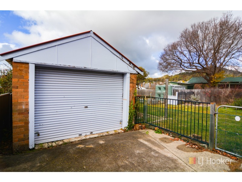 35 Ordnance Avenue, Lithgow NSW 2790