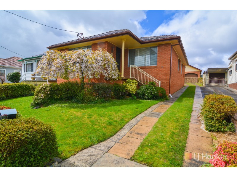 31 Sandford Avenue, Lithgow NSW 2790