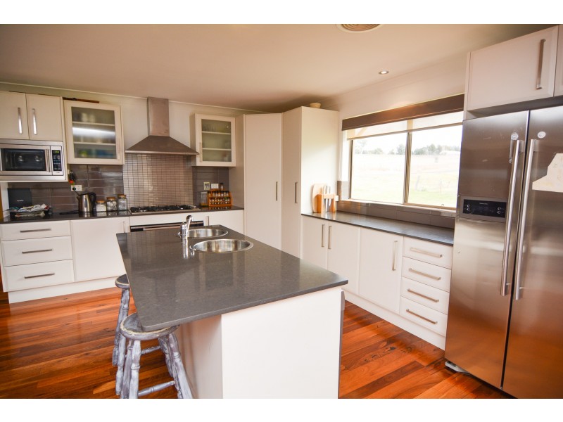 33 Falnash Street, Portland NSW 2847