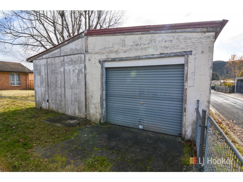 49 Rifle Parade, Lithgow NSW 2790