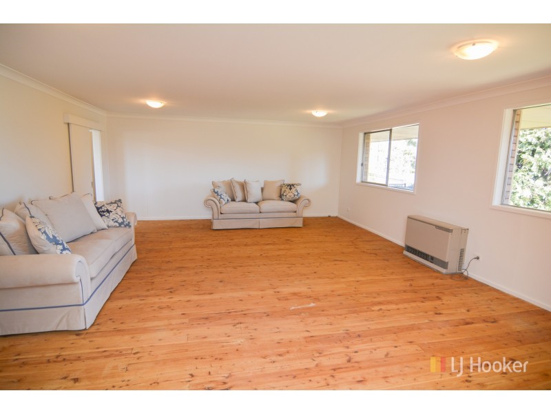 2 Lyon Parade, Wallerawang NSW 2845