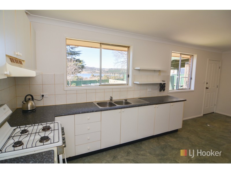 2 Lyon Parade, Wallerawang NSW 2845