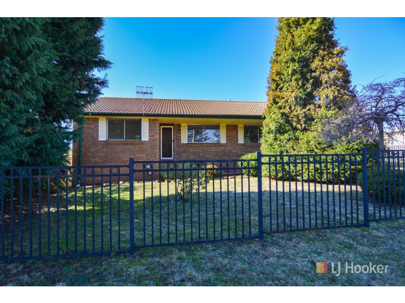 2 Lyon Parade, Wallerawang NSW 2845