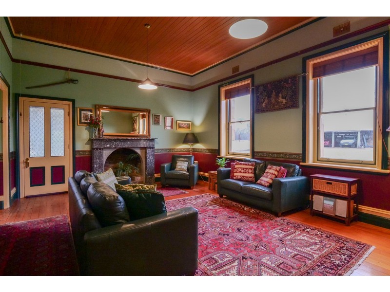 111 Ian Holt Drive, Lidsdale NSW 2790