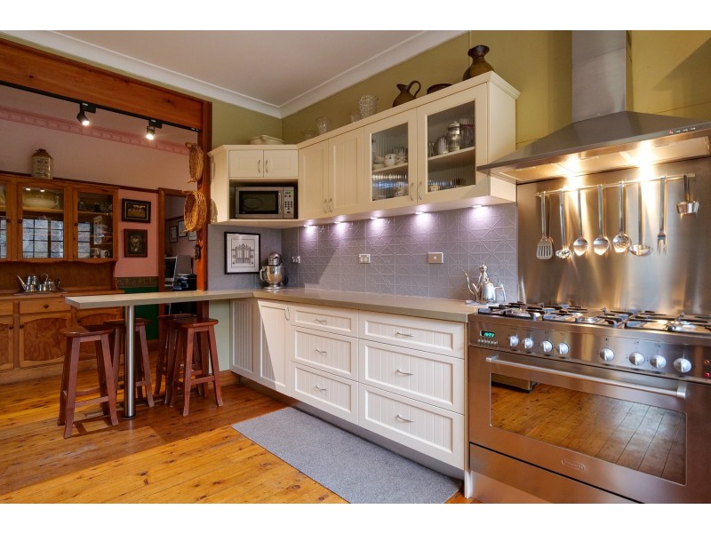 111 Ian Holt Drive, Lidsdale NSW 2790